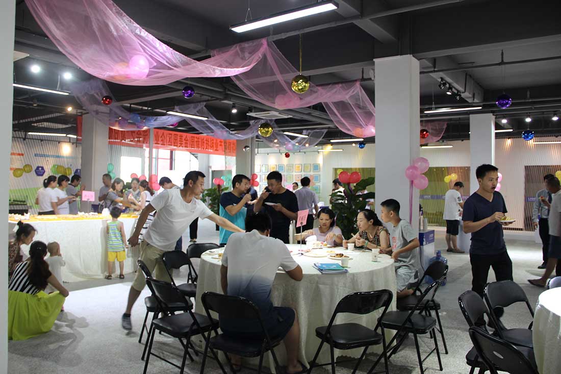中國防靜電產(chǎn)業(yè)科技創(chuàng)新園（金美科技園）“夏日燃情派對(duì)”圓滿舉行