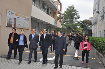 東莞市委常委、宣傳部部長潘新潮一行蒞臨常平科技園參觀交流
